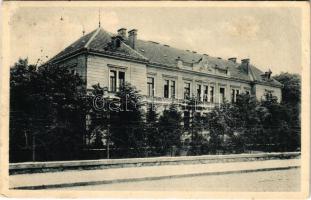 1926 Nagyszombat, Tyrnau, Trnava; Zupná nemocnica / Megyei kórház / County hospital (EK)