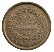 Kiss Sándor (1925-1999) 1988. "MÉE Szombathelyi Csoport - Caesar Claudius" kétoldalas jelz...