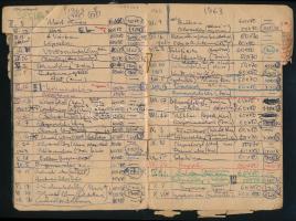 cca 1957-67 ifj. Czene Béla (1911-1999) festőművész alkotásairól írt lista A5-ös méretű füzetben, az...