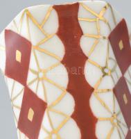 Zsolnay art deco festésű váza. Kézzel festett, jelzett, Mällner M. 1937. Kevés kopással. 14 cm