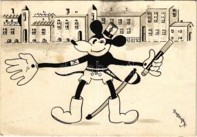 1935 Gumibotos rendőr Mickey egér. Klösz korai Disney képeslap. Hátoldalon Izsák József R.-T. Vegyészeti gyár reklámja / Mickey Mouse as police officer. Early Hungarian Disney postcard s: Bisztriczky (fa)