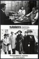 cca 1986 előtt külföldön készült filmek jelenetei és szereplői, 13 db vintage produkciós filmfotó, ezüst zselatinos fotópapíron, a használatból eredő (esetleges) kisebb hibákkal, 18x24 cm