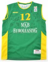 MKB-Euroleasing Sopron női kosárlabda csapat tagjainak aláírásai (Amber) Holt 12 Sopron mezen