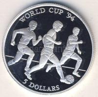 Cook szigetek 1992. 5$ Ag "Labdarúgó VB" T:PP