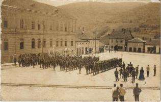 1917 Uzice, Osztrák-magyar katonák a Fő téren / WWI Austro-Hungarian K.u.K. military, soldiers on the main square of Uzice (Serbia). photo (EK)