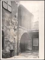 cca 1945 Bp., I. kerület Corvin tér 2 épületének 5 fotója, a hátoldalon feliratozottak, 17x23 cm és ...