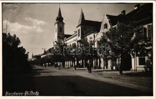 1940 Beszterce, Bistritz, Bistrita; utca / street view. photo (EK)