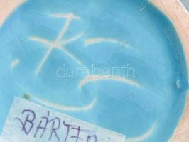 Bártfay Judit: Retro váza. Színes mázakkal festett kerámia, jelzett, hibátlan. m: 17 cm