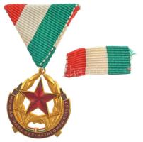 1957. Munkás-Paraszt Hatalomért Emlékérem aranyozott, zománcozott bronz kitüntetés mellszalagon, szalagsávval, eredeti tokban T:1- NMK.: 700.