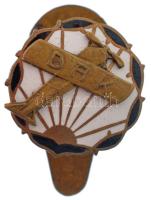 ~1930. DAK (Délvidéki Aero Klub) zománcozott bronz gomblyukjelvény, hátoldalon JEROUSCHEK BPEST SEMMELWEIS U. 7. (17mm) T:1- / Hungary ~1930. DAK (Délvidéki Aero Klub) enamelled bronze buttonhole badge with JEROUSCHEK BPEST SEMMELWEIS U. 7. (17mm) C:AU