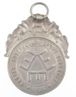 1930. "Magyar Posztógyári Sport Egyesület" kétoldalas, jelzetlen Ag kerékpáros díjérem fül...