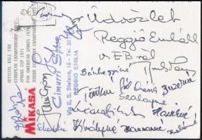 1971 Olaszországból küldött képeslap a magyar női röplabda válogatott tagjainak aláírásával Buzekyné...