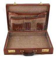 Cavalet bőr aktatáska számzárral. Jó állapotban 45x35 cm