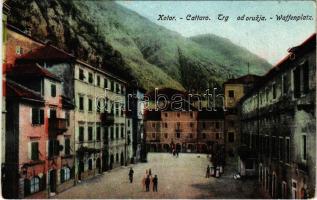 Kotor, Cattaro; Trg od oruzja / Waffenplatz / square (EK)