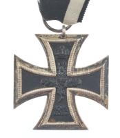 Német Birodalom 1914. "Vaskereszt 2. osztály" kitüntetés mellszalaggal, "Rothe & ...