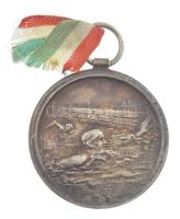1931. "200m női mellúszás I. - 1931" jelzetlen Ag díjérem "HP" gyártói jelzéssel...