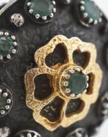 Ezüst(Ag) gyűrű gyökérsmaragdokkal, jelzett, méret: 58, bruttó: 14,5 g