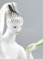 Zsolnay art deco fésülködő nő. Formaterv Török. Kézzel festett, jelzett, hibátlan 24 cm