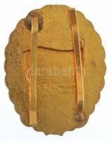 ~1970-1980. "Kiváló Századparancsnok" aranyozott műgyantás jelvény (40x32mm) T:2 műgyanta ...