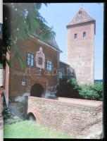 Dercsényi Balázs - Kaiser Ottó - Koppány Tibor: Magyar várak. Bp., 2000, Officina '96. Rendkívü...