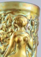 Zsolnay eozin mázas szüreti pohár. Jelzett, lepattanással a száján. 16 cm