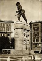 1937 Roma, Rome; Monumento al Bersagliere / Italian military monument (surface damage)