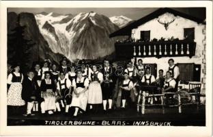 Innsbruck (Tirol), Tirolerbühne Blaas / Tyrolean folklore group. photo