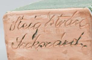 Népi butella, Steig István, Szekszárd, jelzett, mázhibákkal, m: 17 cm