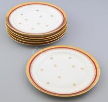 6 darab Limoges tányér, porcelán, jelzett, kopásnyomokkal, d: 25 cm