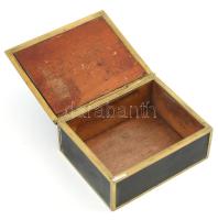 Asztali szelence. Réz doboz, zománc címerrel. 16x13x6 cm