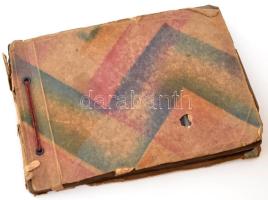 cca 1916-1929 Régi fotóalbum, beragasztott, feliratozott fotókkal, köztük katonai fotók: olasz kasté...