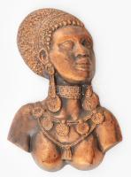 Néger törzsi nő, fém, falra akasztható, jelzés nélkül, kopásokkal, m: 27 cm