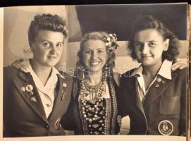 1942 Leventék látogatása egy olaszországi fasiszta rendezvényen, 23 db fotó albumba rendezve