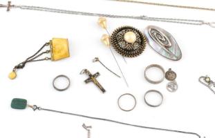 Vegyes bizsu tétel. Marlenka dobozban