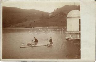 1913 Verespatak, Goldbach, Rosia Montana (Alsófehér); fürdőzés / bathing. photo (EK)