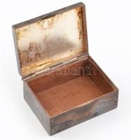 Argentor ezüstözött alpakka dobozka, szelence, tetején lovas díszítéssel (lóverseny díja lehetett), ...