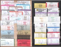 ~2000-2021. 80db magyar és külföldi bankjegy kötegelő szalag két kartonlapra rendezve