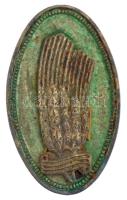 ~1940. Ezüstkalászos Gazda festett fém jelvény (39x24mm) T:2,2- kopott festés, sérült tű