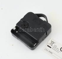 Design falióra, bakelitlemezt mintázó, üvegezett, szélén apró sérüléssel. Elemes, működik, d: 30 cm