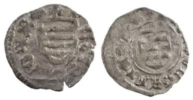 1427-1437 Denár Ag "Zsigmond" (2xklf) (0,72g, 0,58g) T:2- az egyiken kitörés
Hungary 1427...