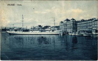 Fiume, Rijeka; Porto, steamship / gőzhajó a kikötőben (Rb)