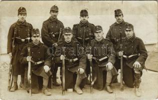 Osztrák-magyar katonák csoportja / WWI Austro-Hungarian K.u.K. military, group of soldiers. Beller (Budapest) photo (EK)