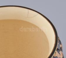 Zsolnay porcelánfajansz kaspó, historizáló, fekete alapon aranyozott virágos mintával, 1880 körül. J...