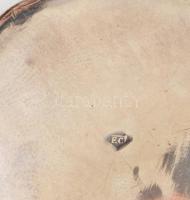 Ezüst (Ag) keresztelőpohár, horpadásokkal, jelzett, nettó: 43,45g. m: 6,5 cm