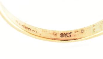 Arany (Au/8k) gyűrű, briliáns csiszolású, dél-afrikai gyémánttal, jelzett, 0,02ct, bruttó: 1,6g, m: ...