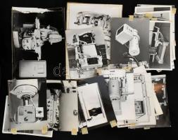 Különféle szocialista orvosi, fémipari gépekről készült fotók, 23 db, közte sérültek, címkenyomokkal, 18x12 cm és 11x8 cm közötti méretben