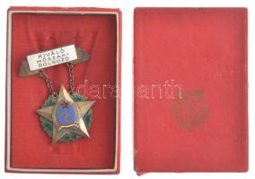 ~1950. "Kiváló Műszaki Dolgozó" babérkoszorús, Rákosi-címeres, zománcozott bronz kitünteté...