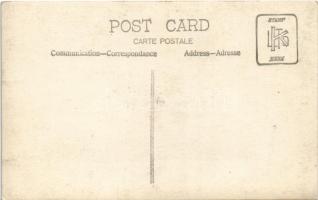 Budapest (?), rakpart, híd, lovas szekér. photo