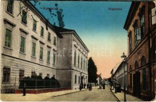 1916 Komárom, Komárno; Megyeháza. Vasúti levelezőlapárusítás 38. sz. 1915. / county hall (kopott sarkak / worn corners)