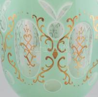 Bieder pohár, kézzel festett, több rétegű üveg, kopásnyomokkal, m: 20 cm